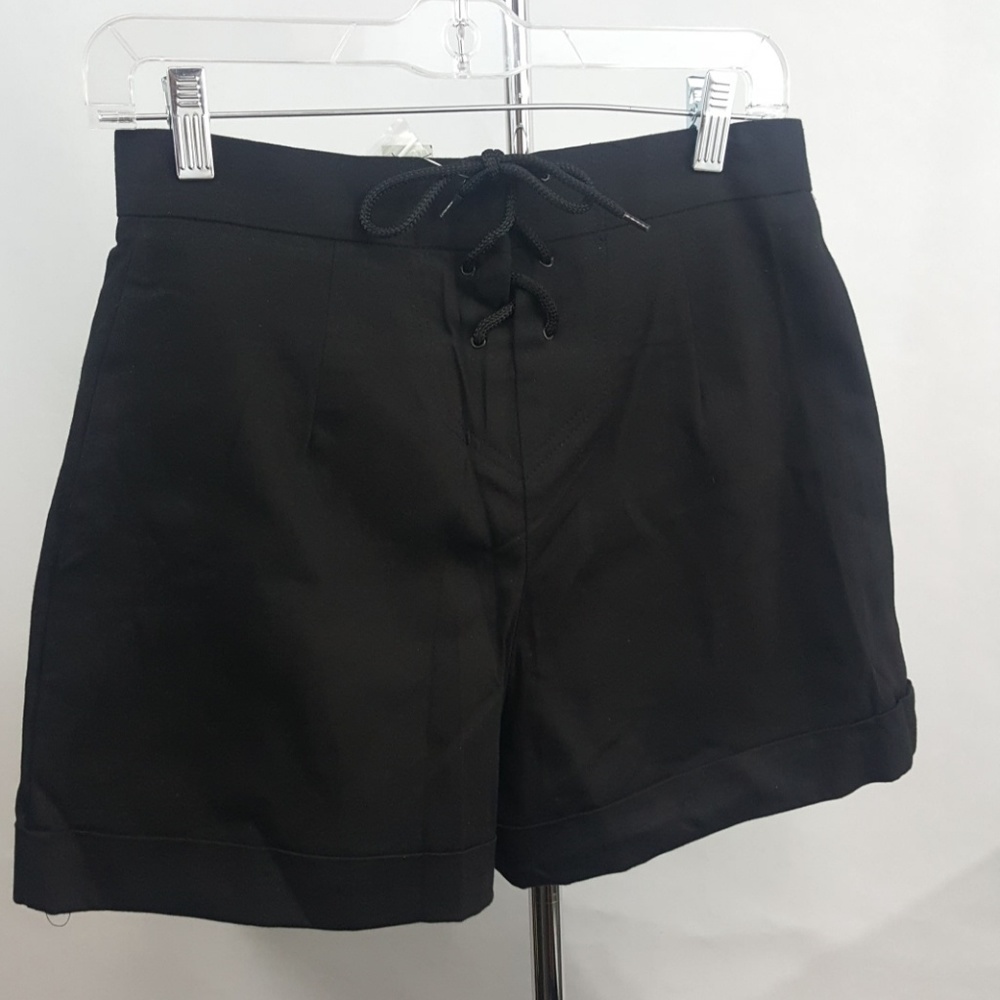 Cache High Waisted Nautical Style Shorts. - Picture 2 of 8